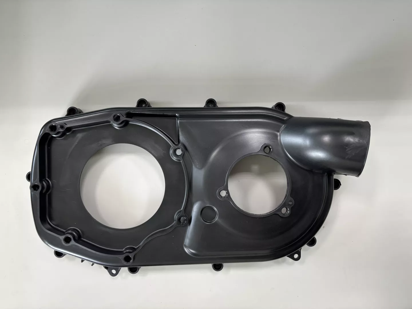 PA66 GF50 is commonly used for metal replacement in structural components where high strength and rigidity are required—such as mounting brackets, engine covers, and mechanical levers.